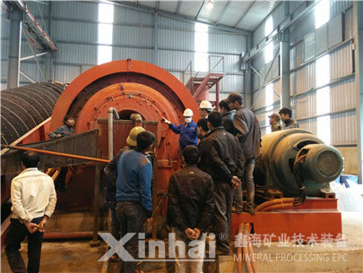 乐动（中国）技术人员为选厂工人进行现场实操培训